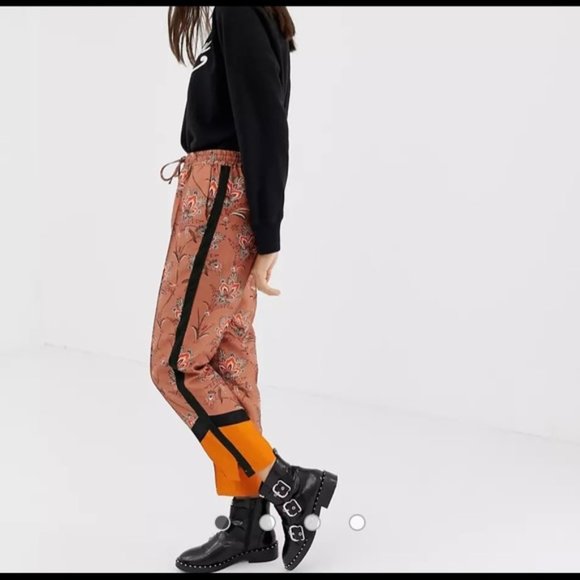 MAISON SCOTCH - SCOTCH & SODA FLORAL AND  CONTRAST PANEL PRINTED PANTS - Picture 3 of 14